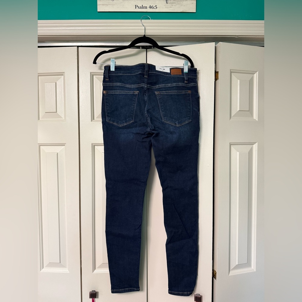 *NWT* Judy Blue Women's Fate Handsand Resin Wash Skinny Jeans Size 11/30 - Picture 2 of 4